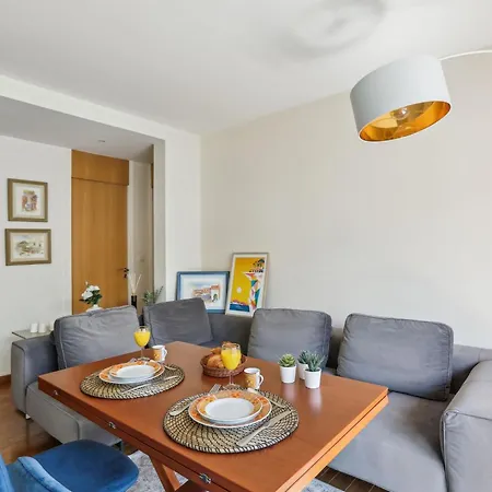 Bnbnova - 1br With Balcony - Trocadero & Arc De Triomphe