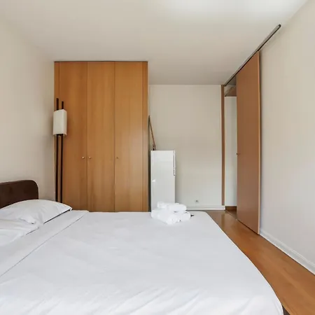 Bnbnova - 1br With Balcony - Trocadero & Arc De Triomphe * Parijs