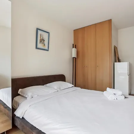 Διαμέρισμα Bnbnova - 1br With Balcony - Trocadero & Arc De Triomphe *